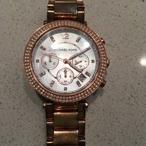 Michael Kors rose gold watch